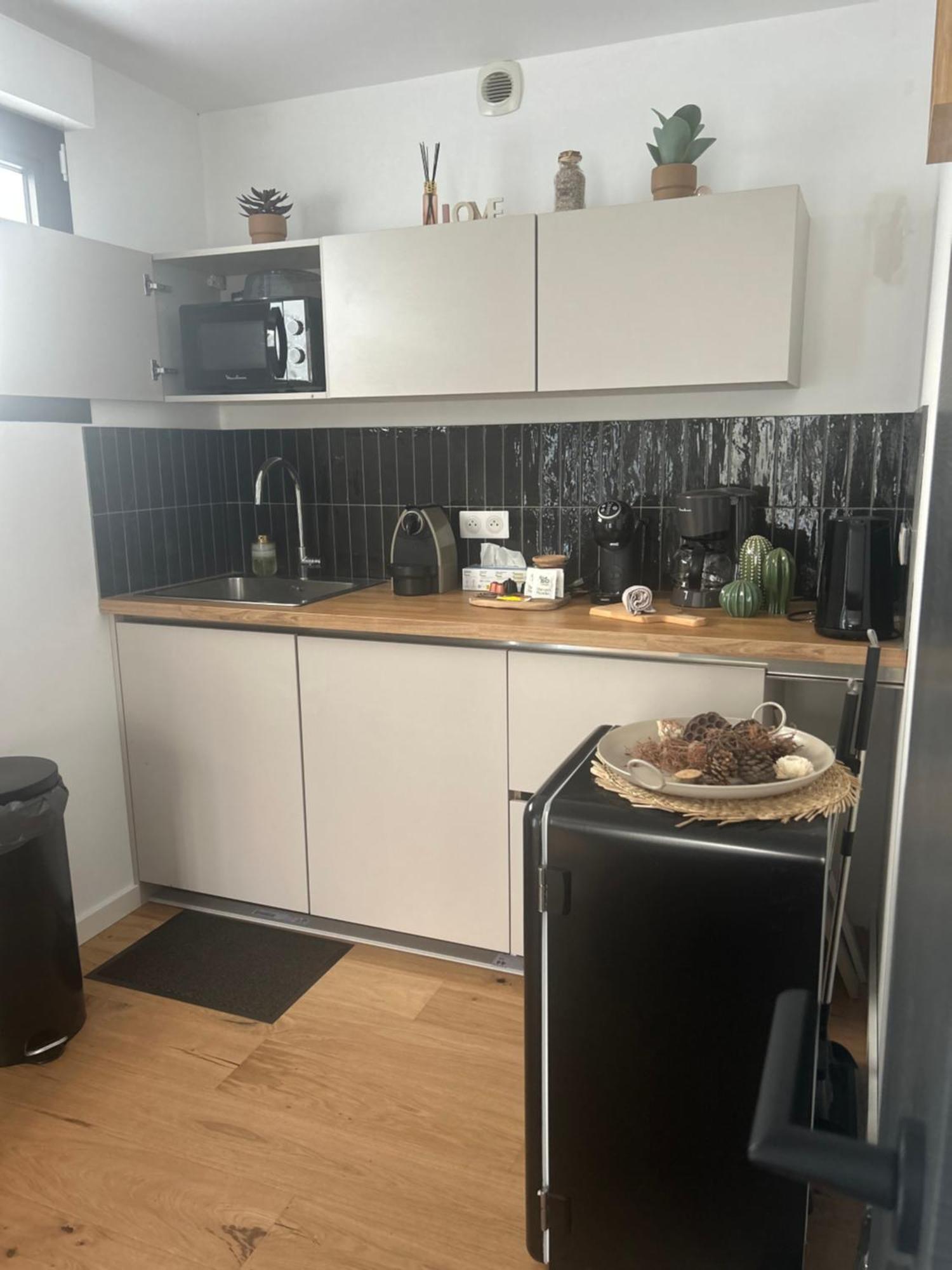 Studio Prestige Avec Terrasse Le Chene Dore Au Coeur Du Centre Touristique Cite Des Loisirs 200 M Du Galaxie,Face Au Snowworld Parking Gratuit Privatif Amnéville Zewnętrze zdjęcie